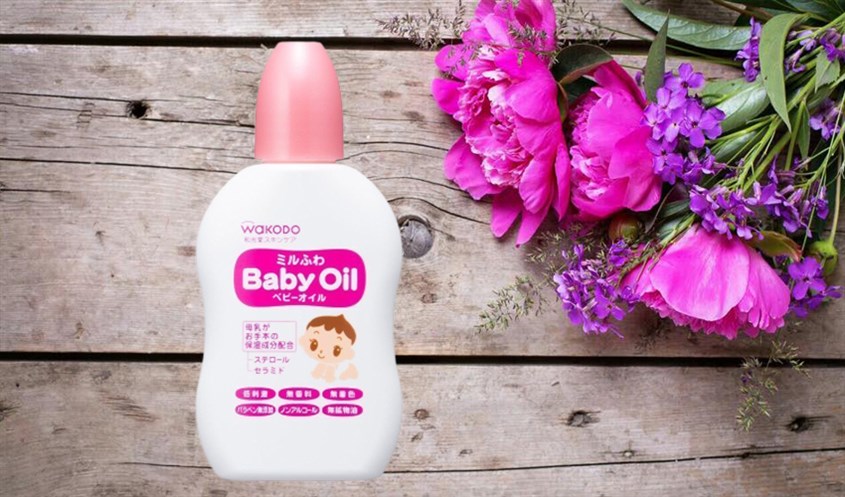 Dầu massage Wakodo Baby Oil